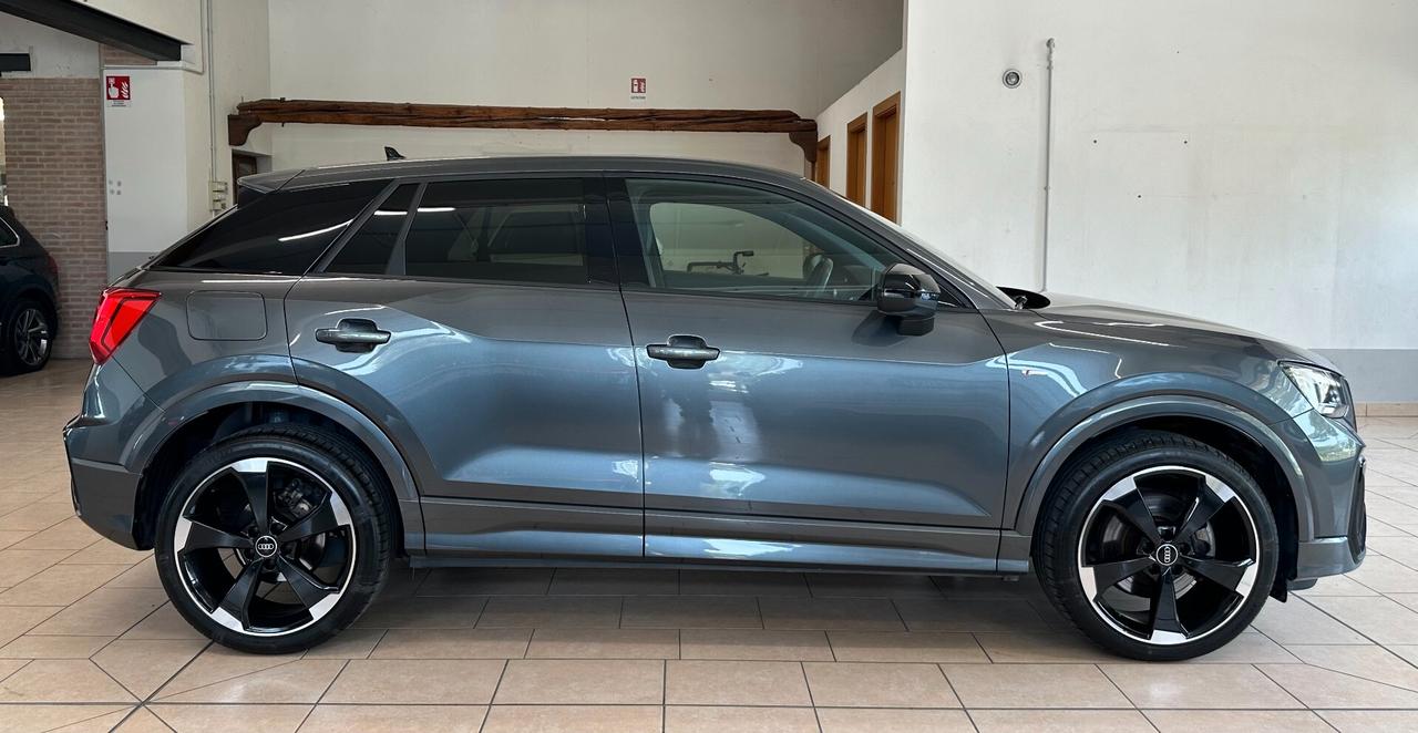 AUDI Q2 30TDI S-TRONIC S-LINE