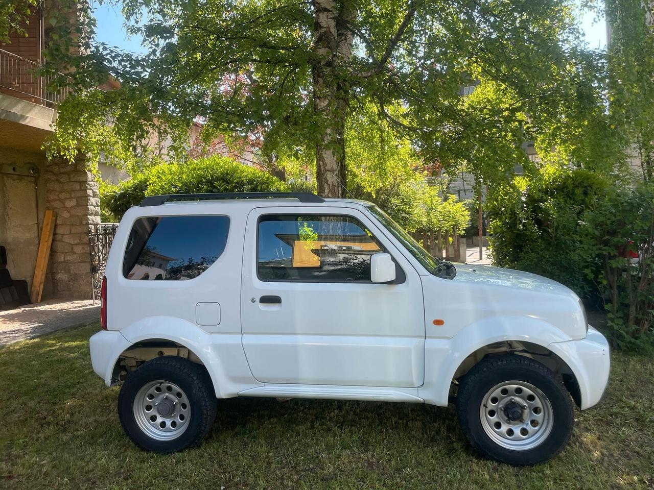 SUZUKI JIMNY 4WD 1.3 - GANCIO TRAINO - NEOPATENTATI