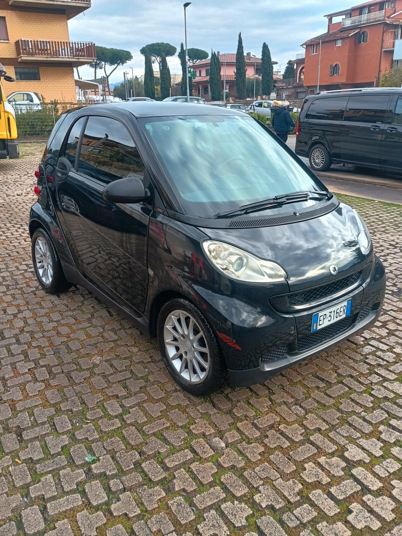 Smart ForTwo 1000 52 kW coupé pure