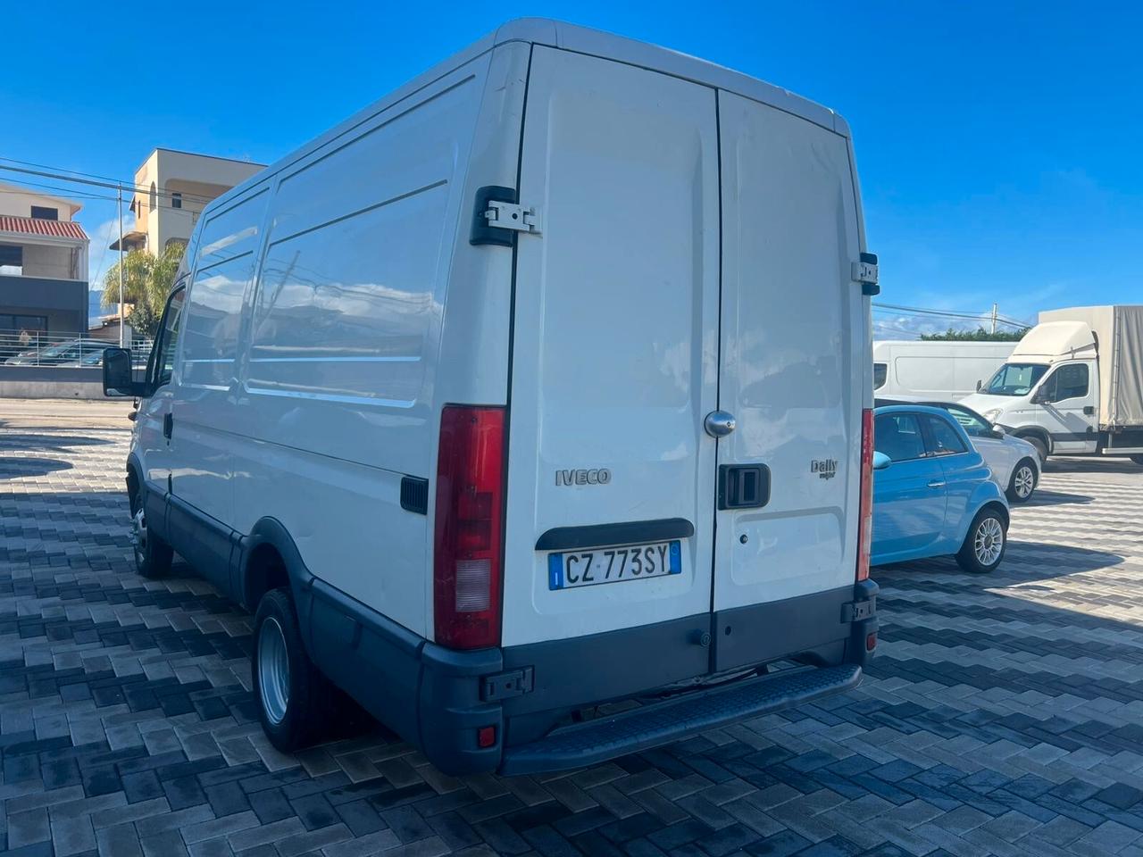 Iveco Daily 35C11 2.8 Diesel