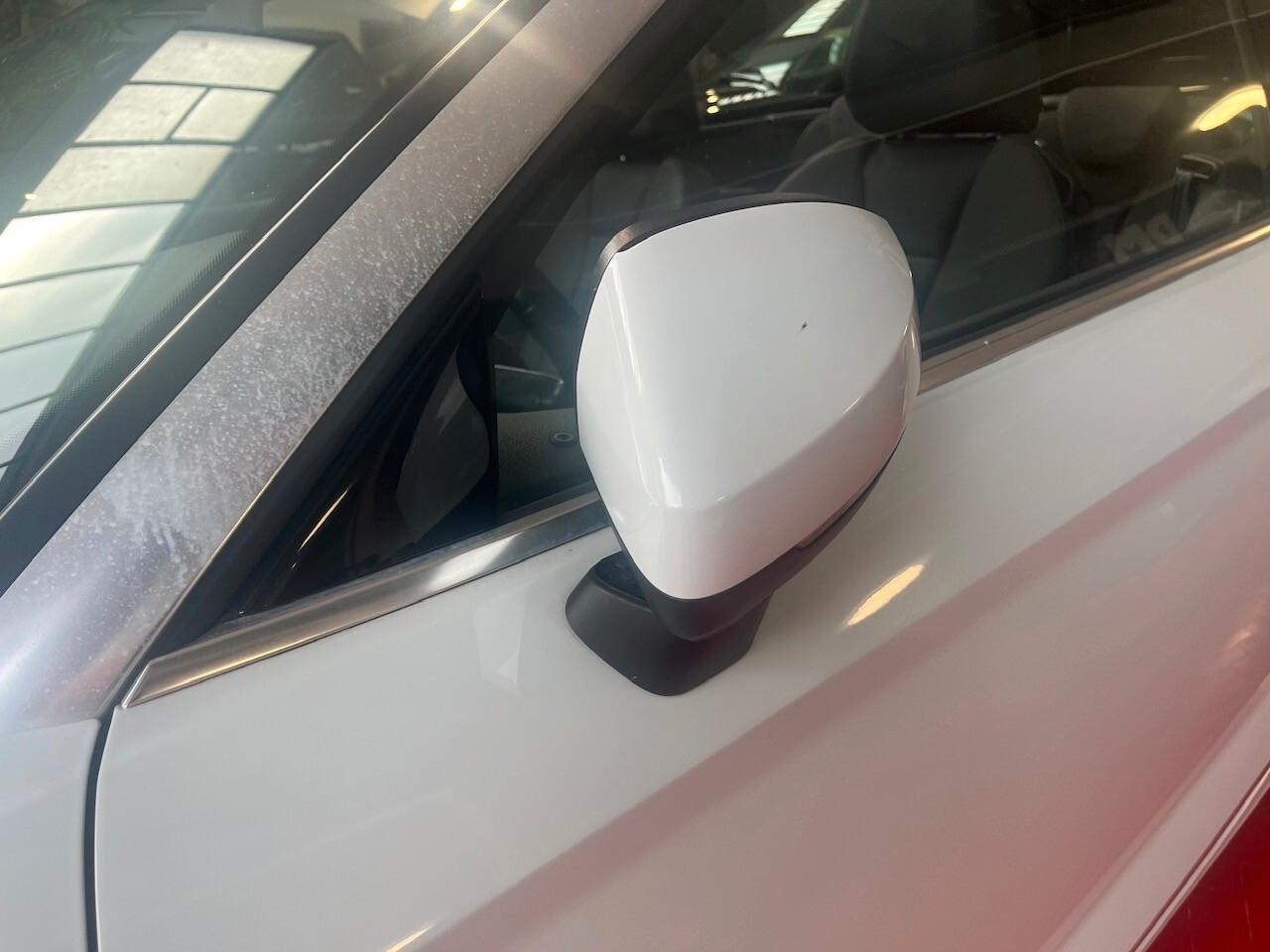 AUDI A3 CABRIO 1.6 TDI 116 CV SPORT NAVI CERCHI DA 18 CAMBIO 6 SPEED KM CERTIFICATI LUCI AMBIENTE OK NEOPATENTATI