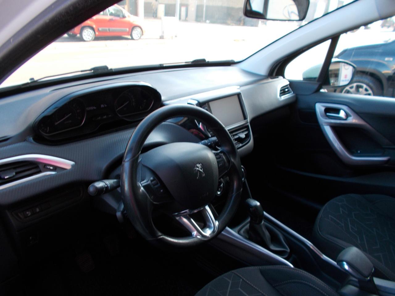 Peugeot 2008 PureTech 82 Allure