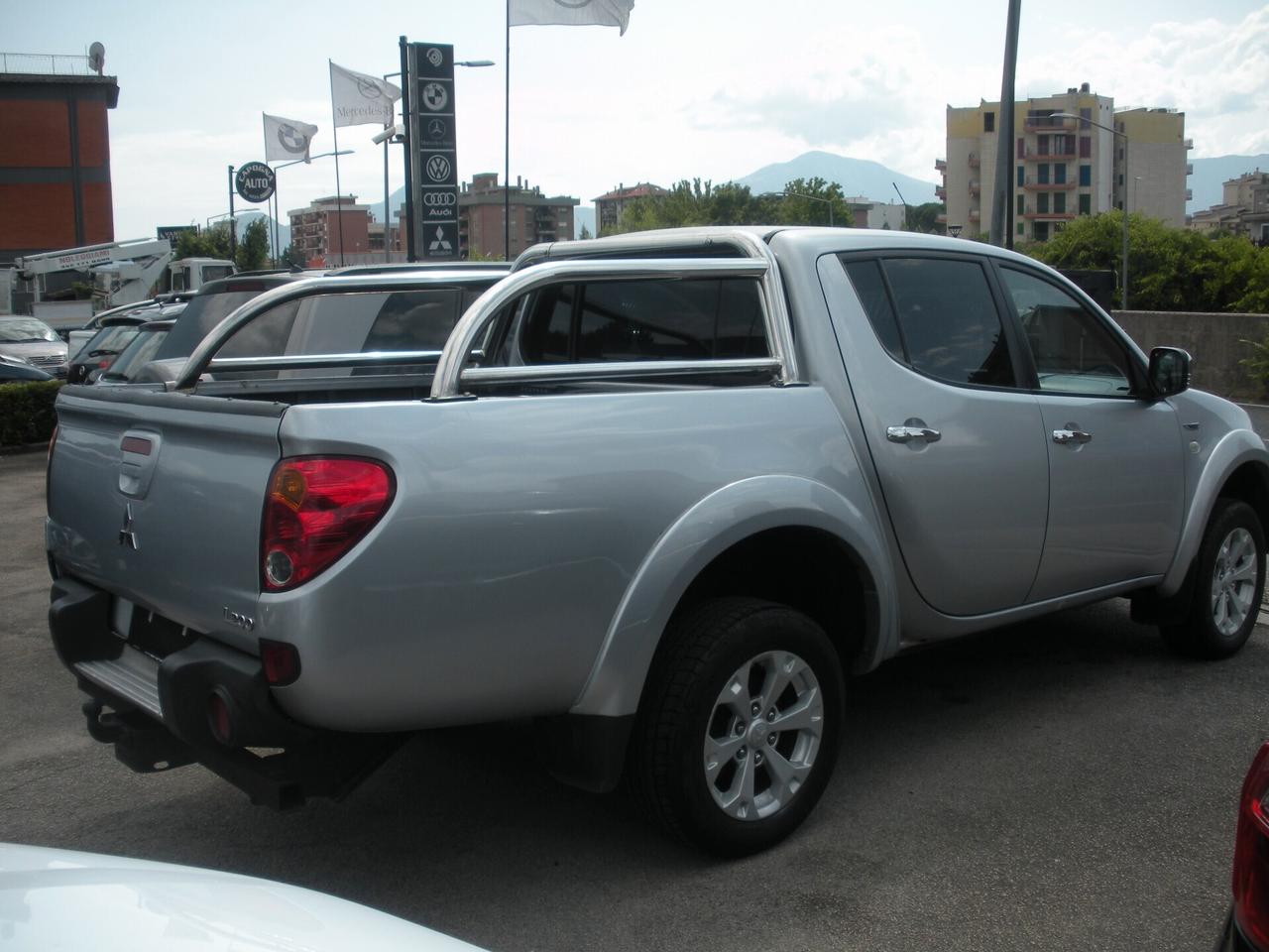 Mitsubishi L200 2.5 DI-D/178CV Double Cab Intense plus
