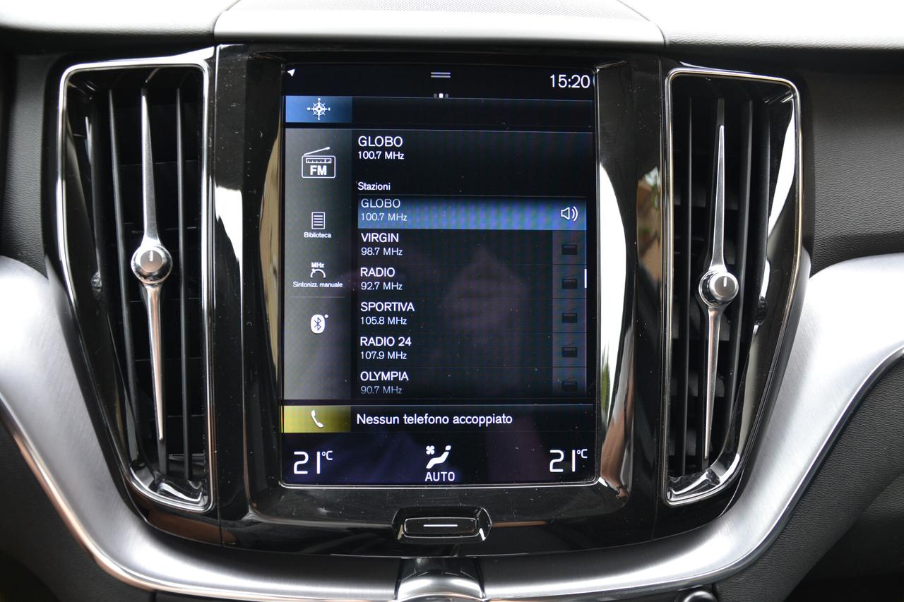 Volvo XC 60 2.0 D3 150CV MOMENTUM PRO **PREZZO VERO**