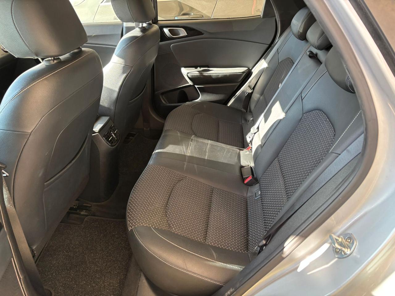 Kia XCeed 1.6 CRDi 136 CV MHEV DCT High Tech