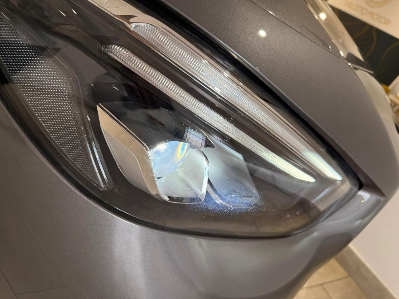 Mercedes Classe B 180d Sport AUTOMATICA 2021 Soli 90.000 KM