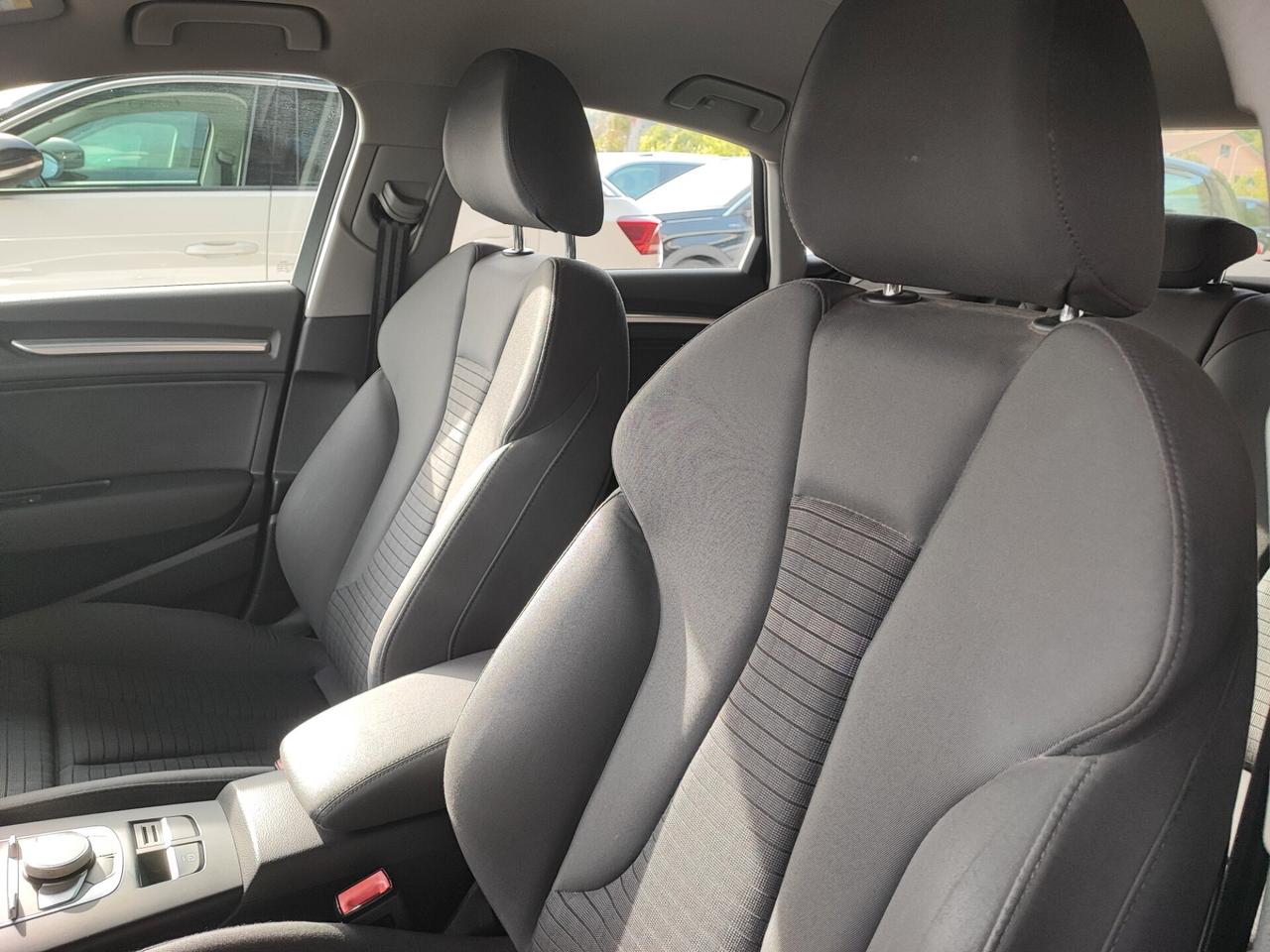 Audi A3 Sedan 1.6 TDI S tronic Sport