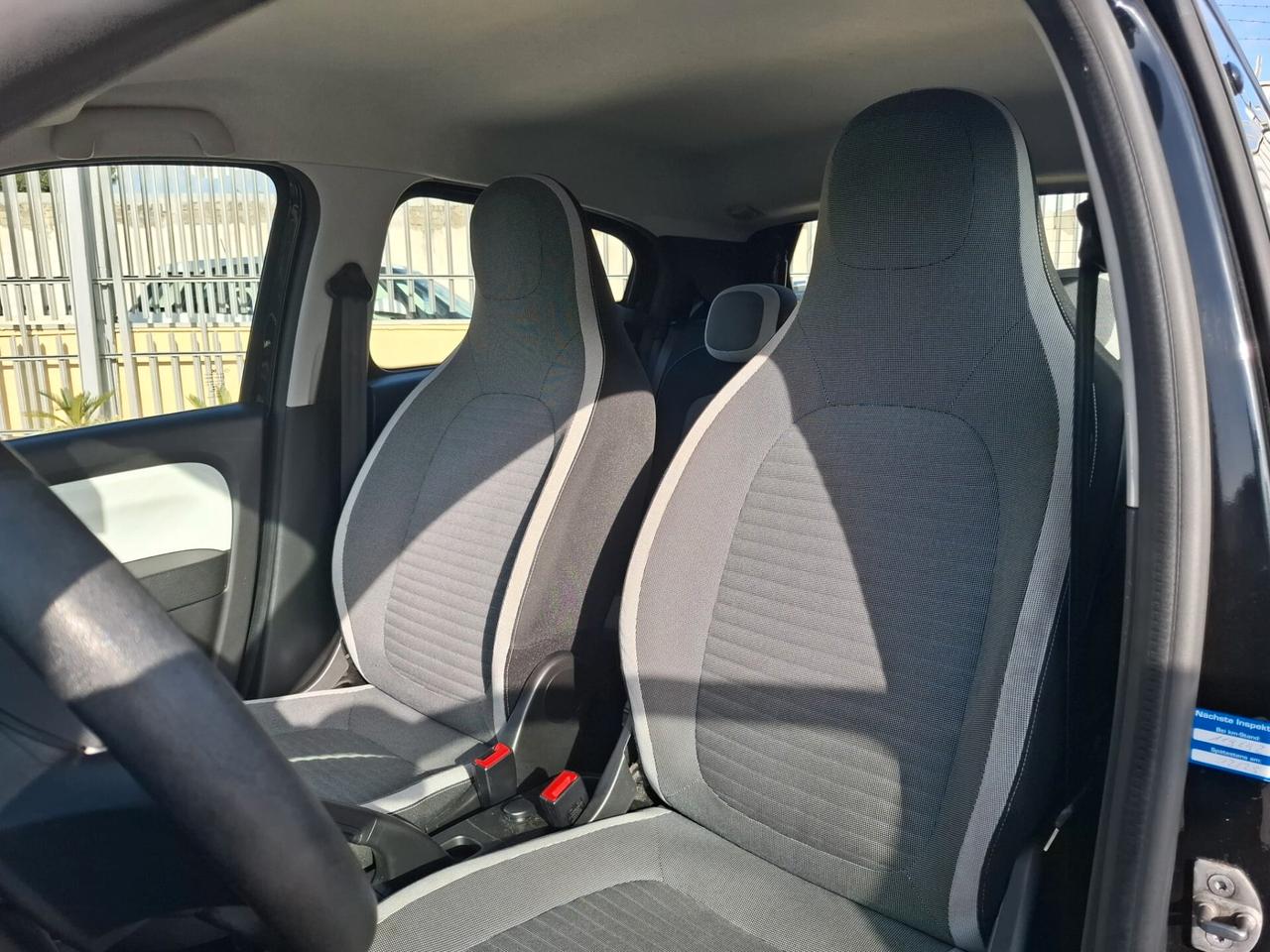 Renault Twingo SCe 65 CV Duel