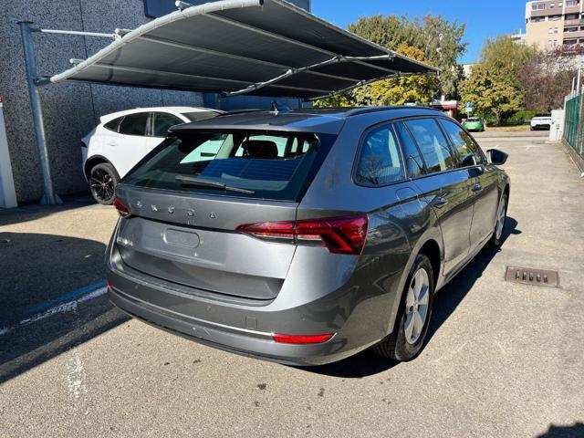 SKODA Octavia 2.0 TDI EVO SCR DSG Wagon Executive
