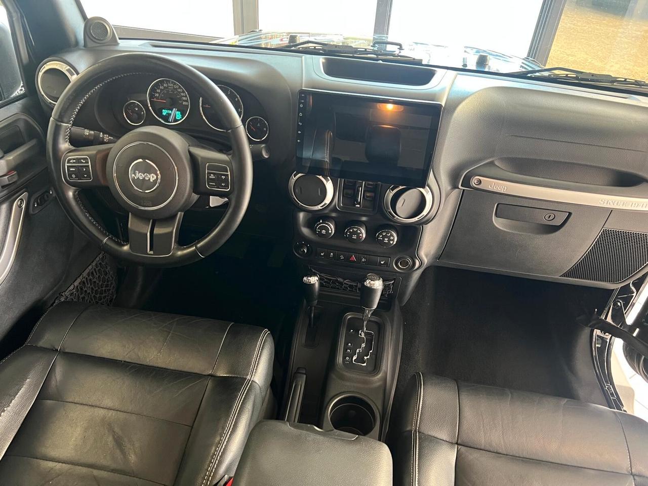 Jeep Wrangler Unlimited 2.8 CRD DPF Sahara Auto