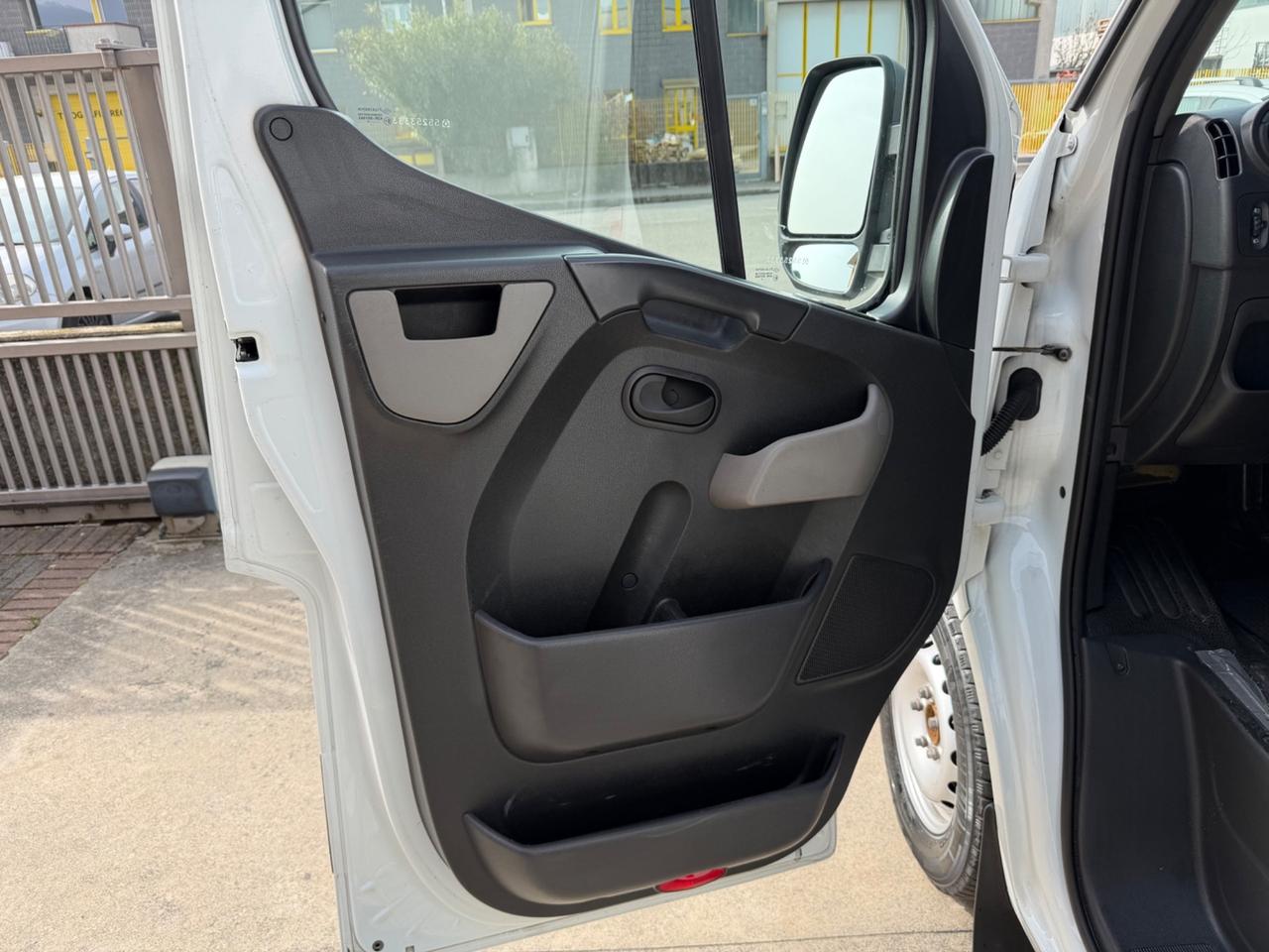 Renault Master T35 2.3 dCi/125 PL-TM Furgone