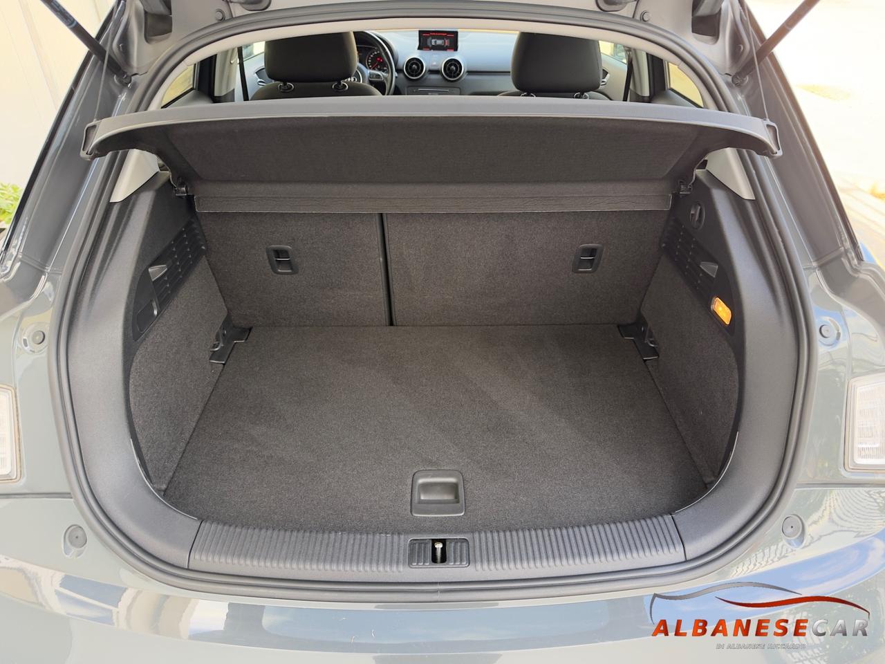 Audi A1 BPB 1.4 TDI S line (90 cv)