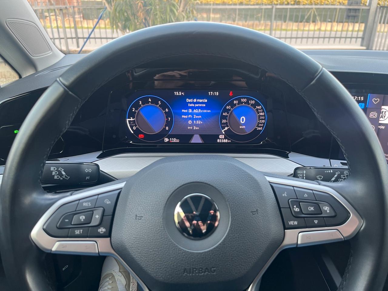 Volkswagen Golf 1.0 TSI EVO 08/2022**km 85325**