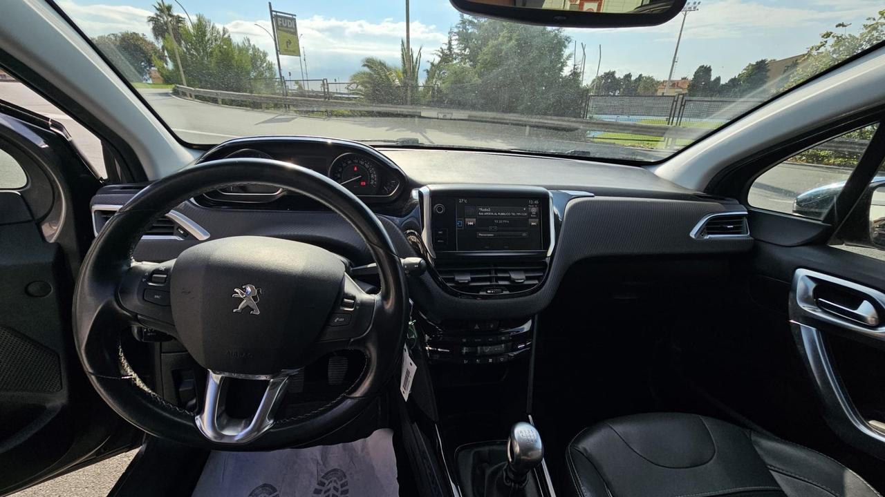Peugeot 2008 BlueHDi 100 Allure