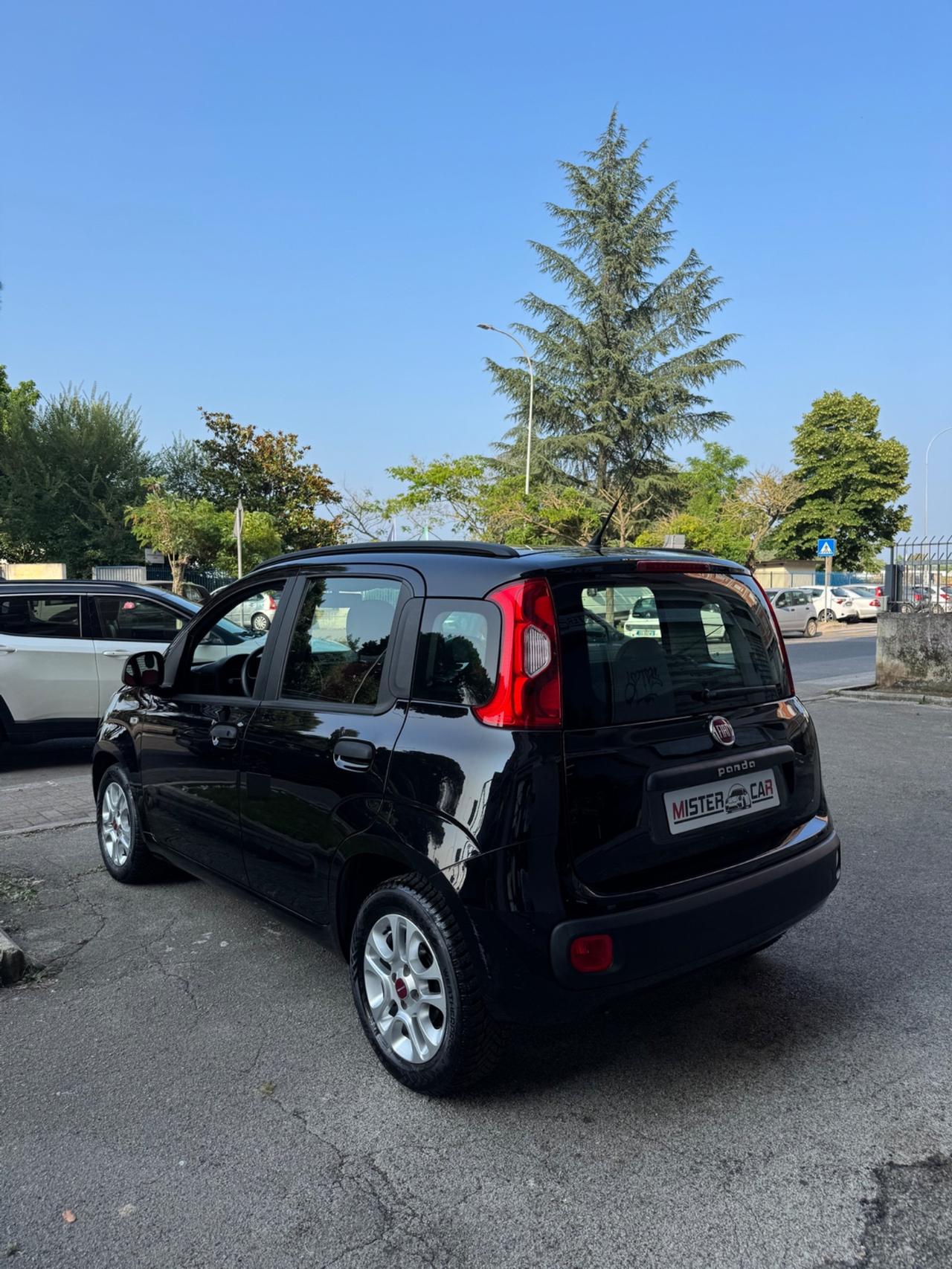 Fiat-Panda-1.2-benzina-69cv-54.000km-neopatentati-ottimo!
