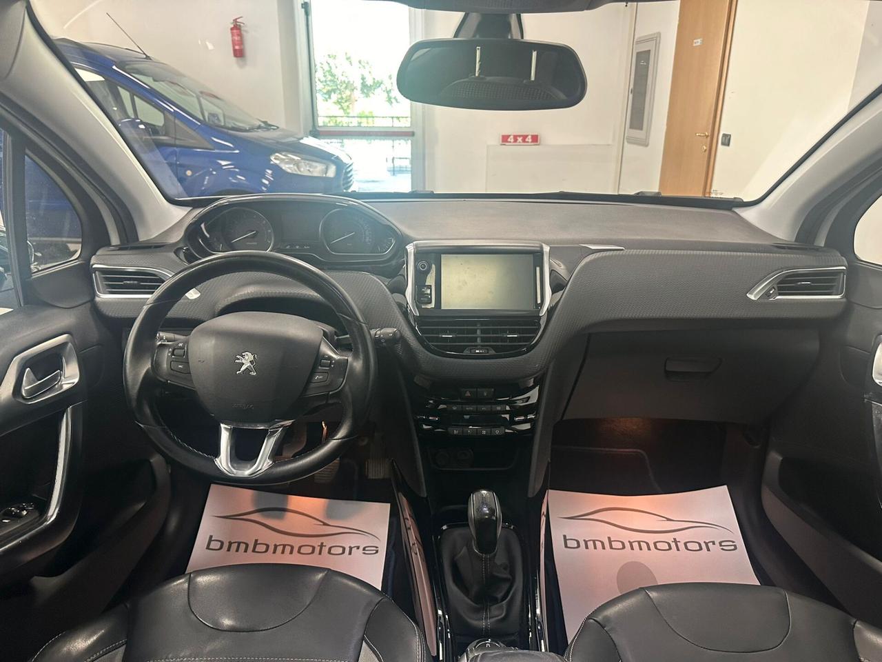 Peugeot 2008 PureTech Turbo 110 S&S Allure