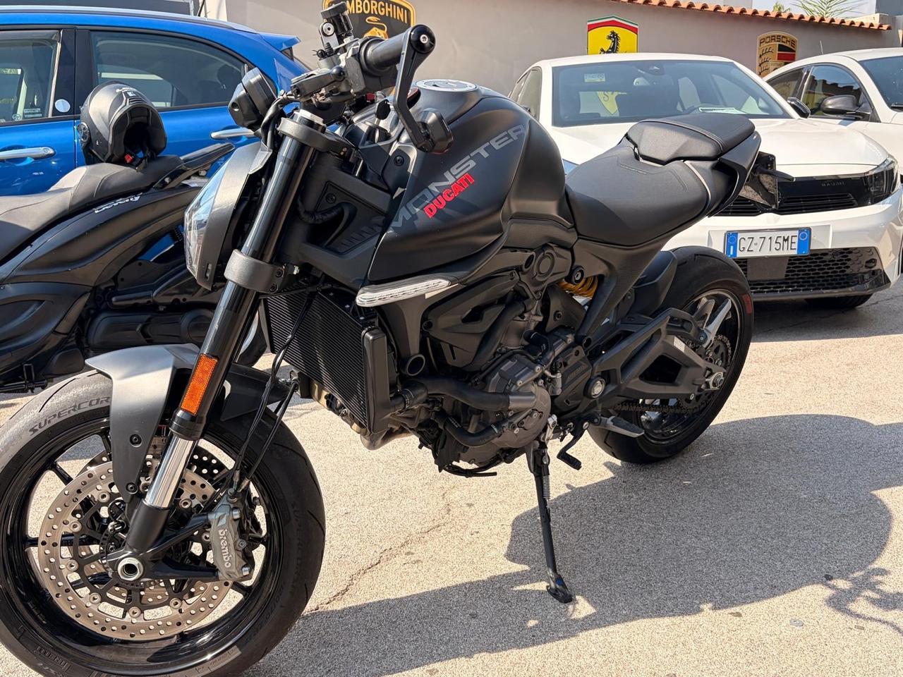 Ducati Monster 937