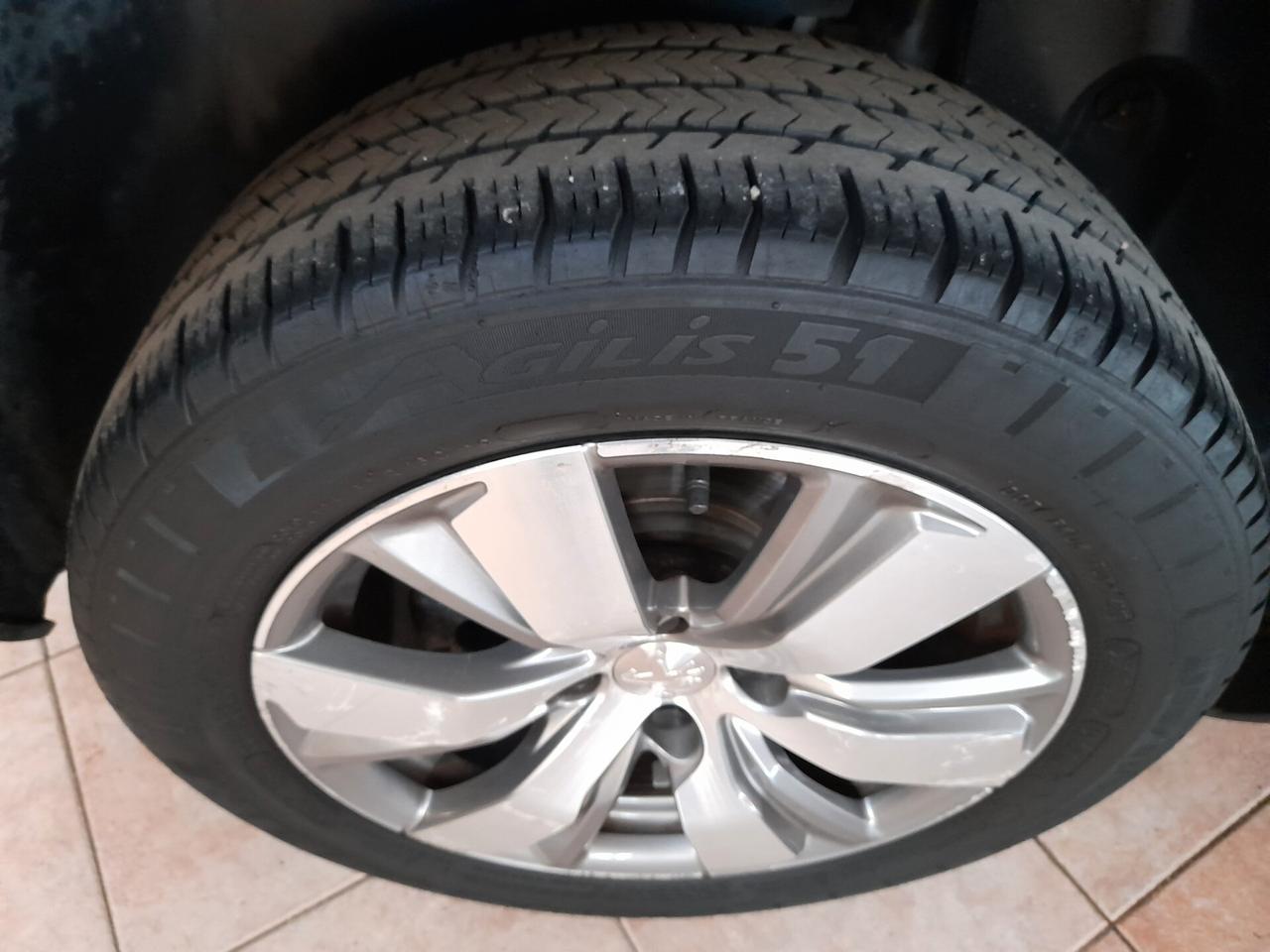 Peugeot 2008 PureTech 82 Allure