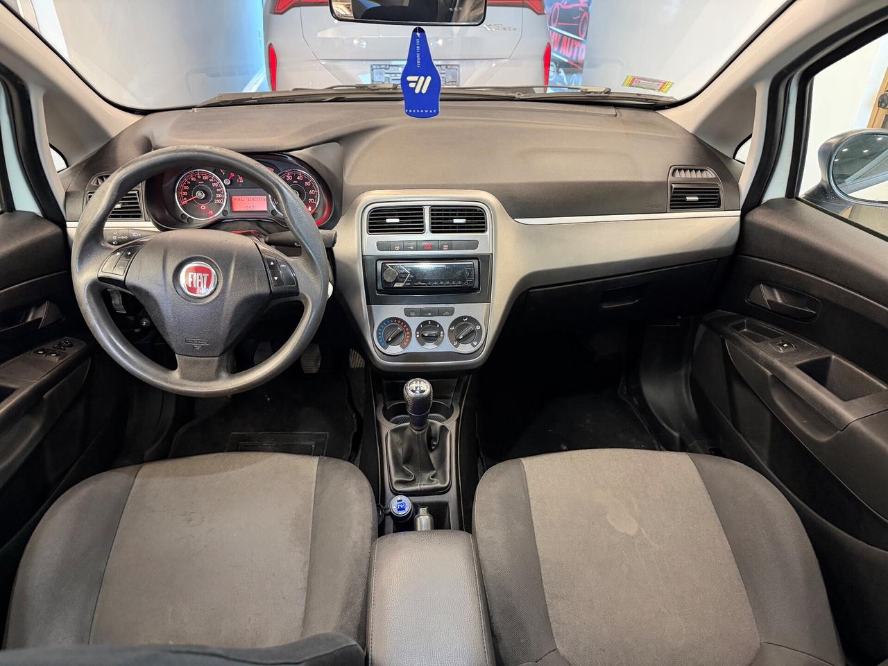 Fiat Punto 1.3 MJT II 75 CV 5 porte Street ok neopatentati