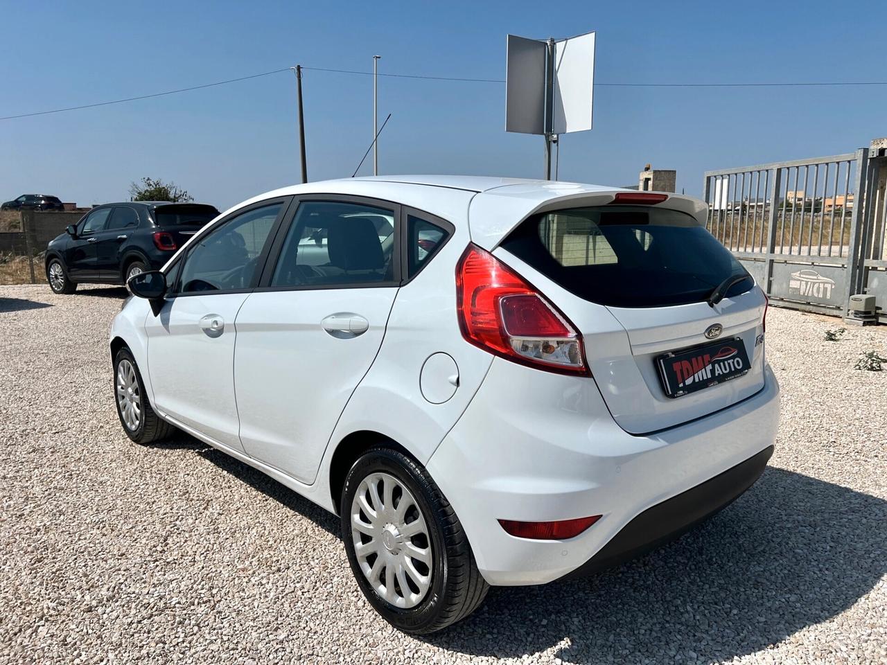 Ford Fiesta 1.5 tdci 75 cv ok neopatentati