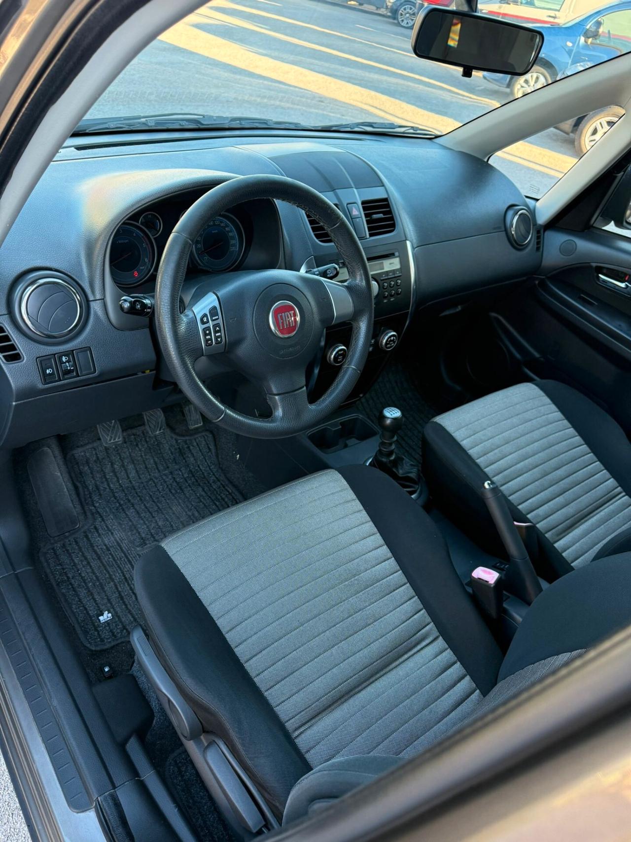 Fiat Sedici 2.0 MJT 16V DPF 4x4 Emotion
