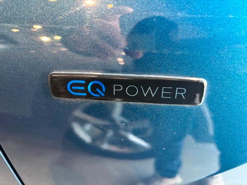 MERCEDES GLA (H247) GLA 250 e EQ-Power...