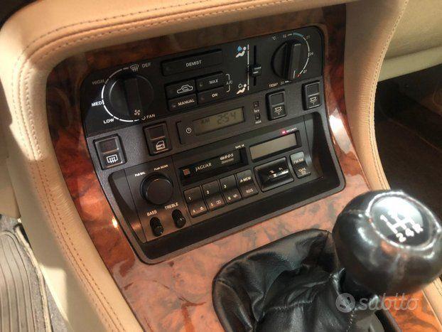 JAGUAR XJ/Sover/Daim'82-97 - 1994