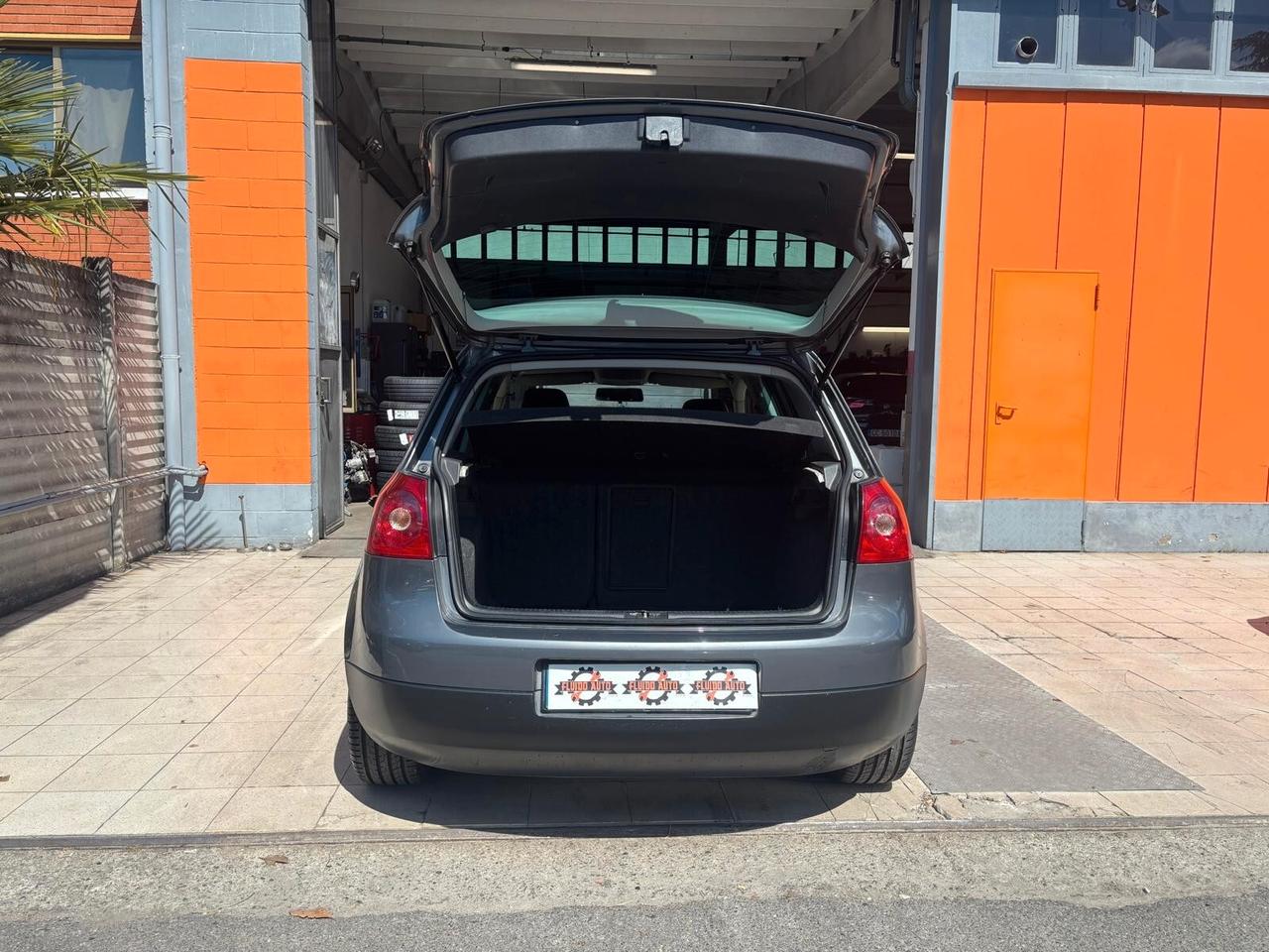 Volkswagen Golf 2.0 TDI DPF 5p. GT Sport