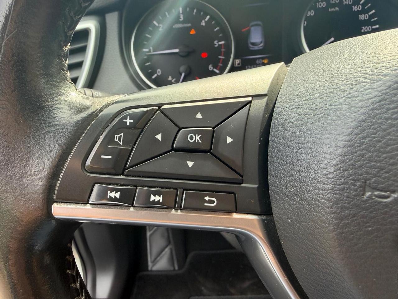 Nissan Qashqai 1.6 dCi 2WD XTronic Tekna