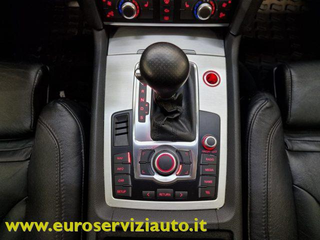 AUDI Q7 3.0 V6 TDI 233CV quattro tiptronic