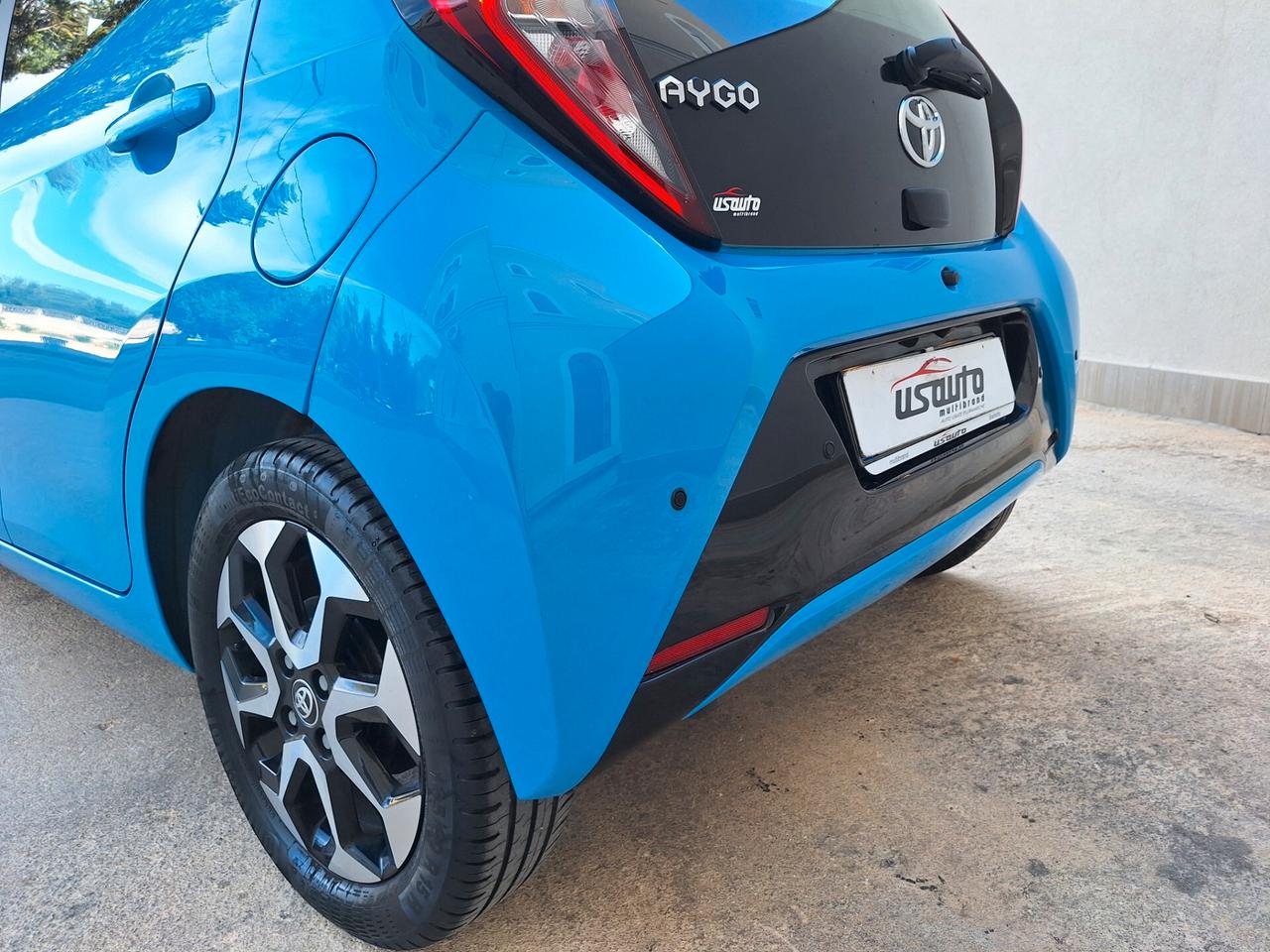 Toyota Aygo 1.0 5 porte x-cool 35000 km 2019