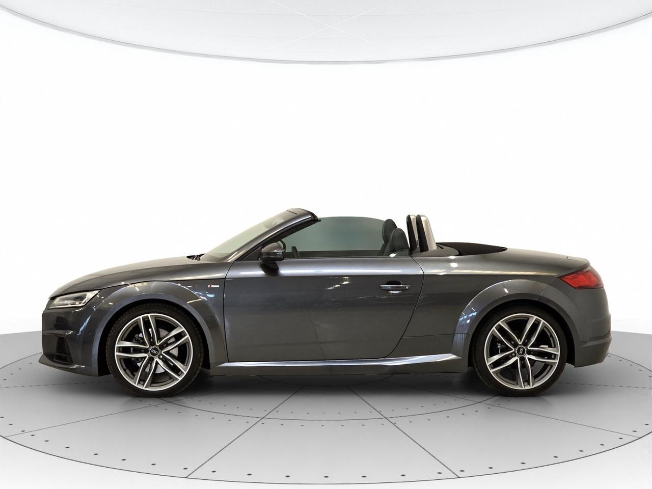 Audi TT roadster 2.0 tdi ultra s line