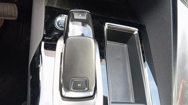 PEUGEOT 5008 *PROMO* BlueHDi 130 S&S Allure Pack