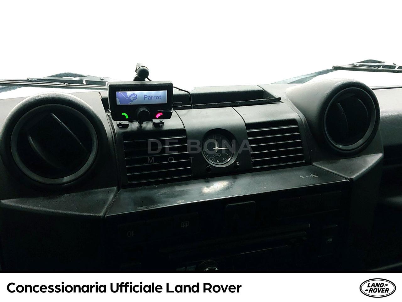 Land Rover Defender 2.2 td sw