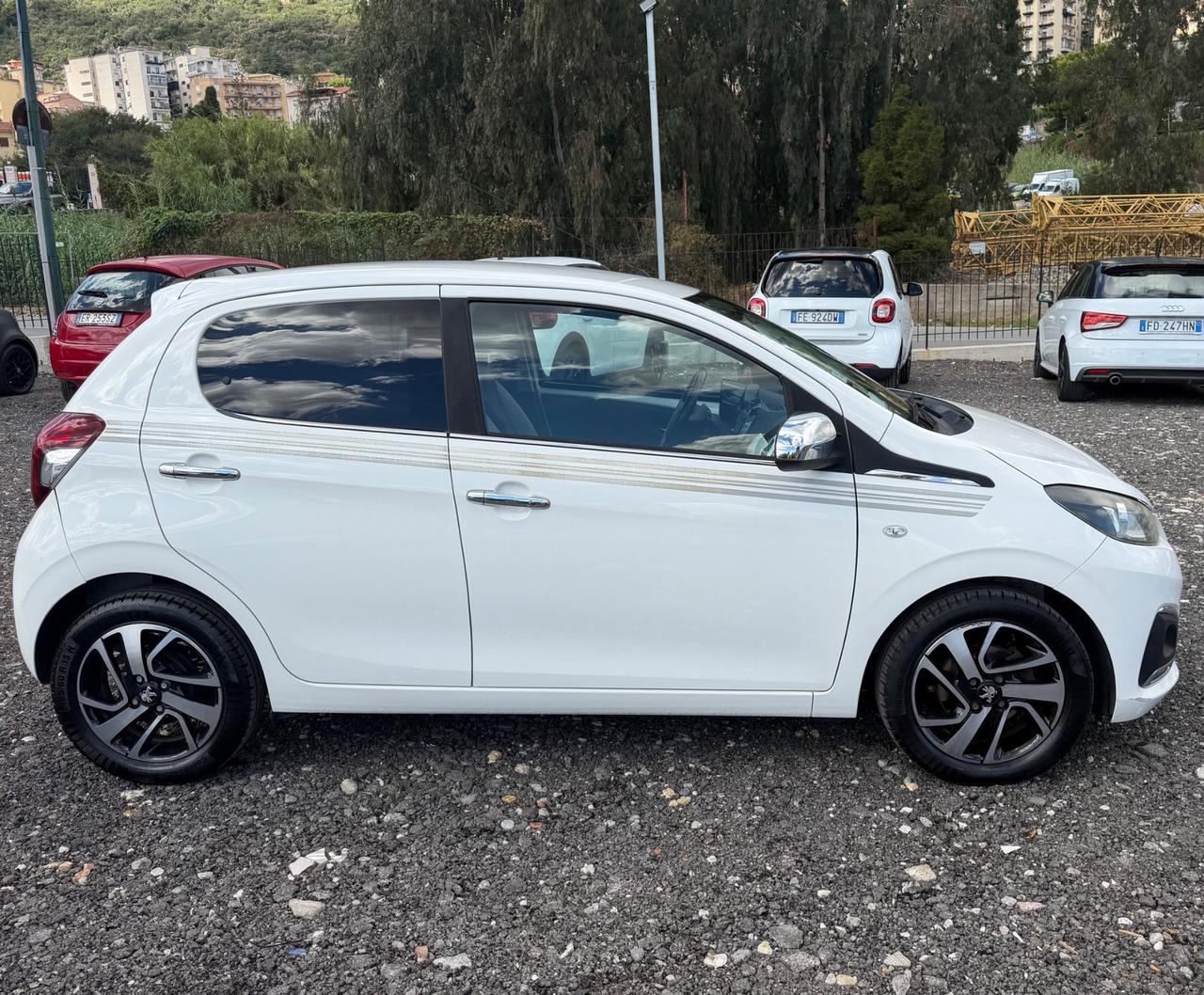 Peugeot 108 PureTech 82 5 porte Collection TOP!
