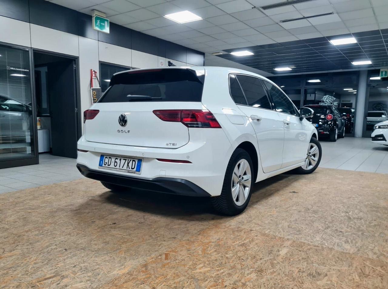 VOLKSWAGEN GOLF 1.5 eTSI 150 CV EVO DSG LIFE