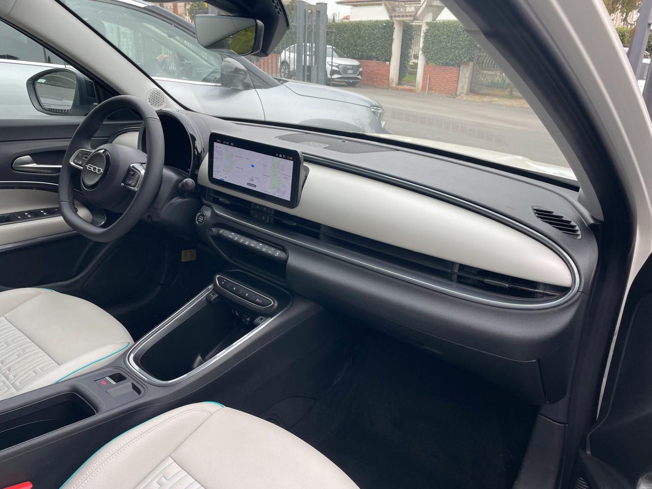 FIAT 600 1.2 Hybrid 110CV DCT LA PRIMA