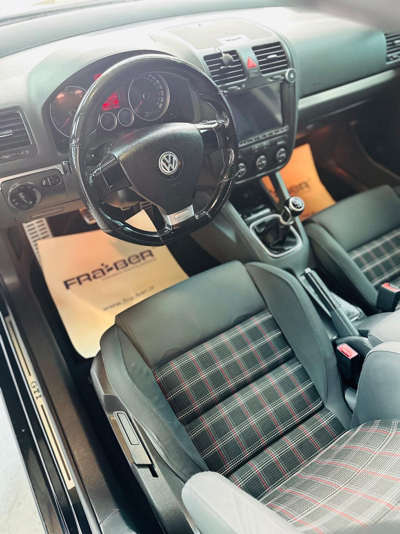 Volkswagen Golf 2.0 16V TFSI 5p. GTI