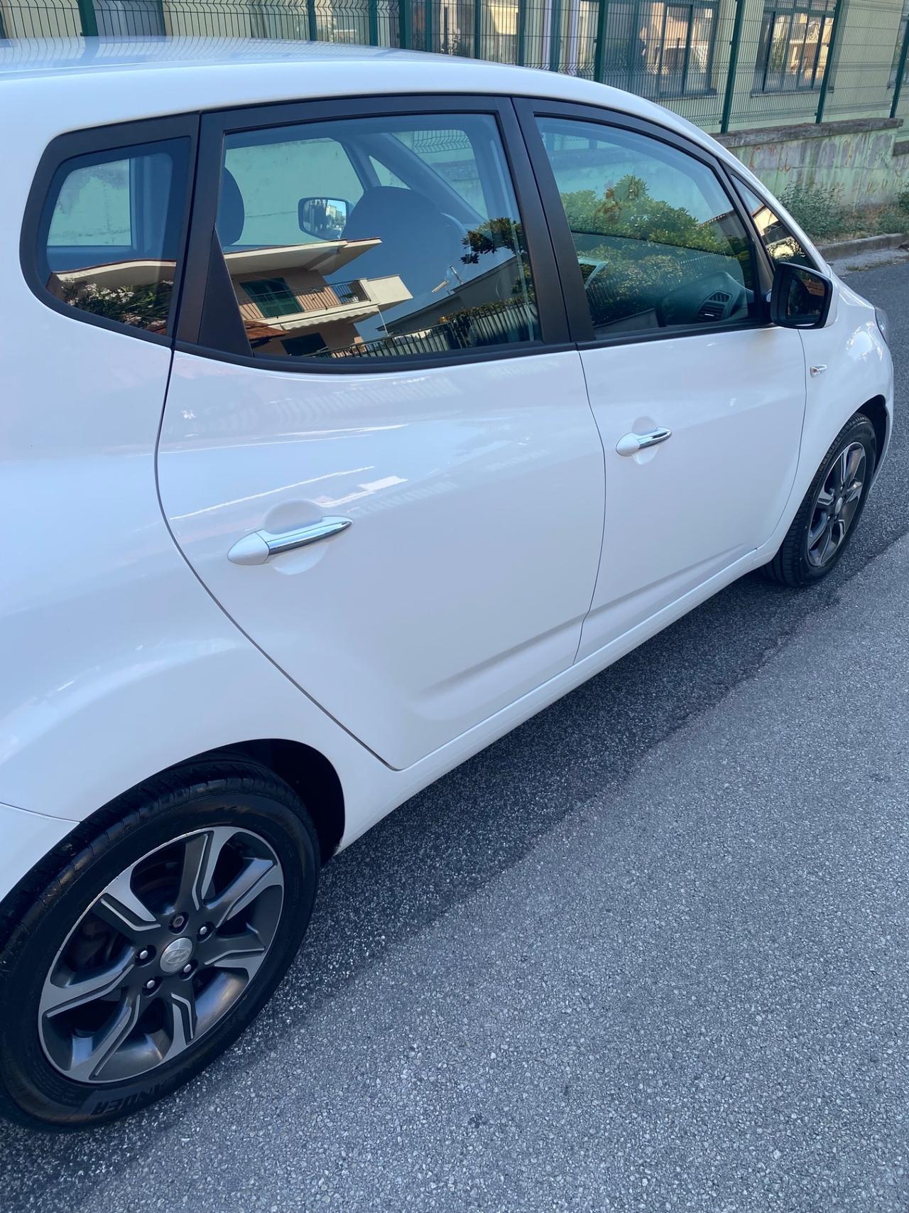 Hyundai iX20 1.4 CRDI Fine 2017 Full Navi Led