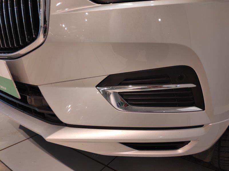 VOLVO XC60 (2017-->) - XC60 T6 Recharge Plug-in Hybrid AWD Inscription Expression