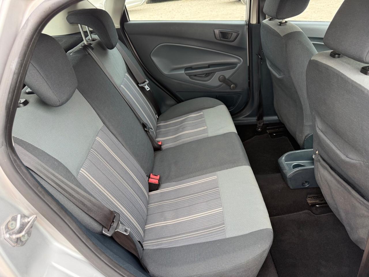 Ford Fiesta 1.4 5 porte Bz.- GPL Titanium