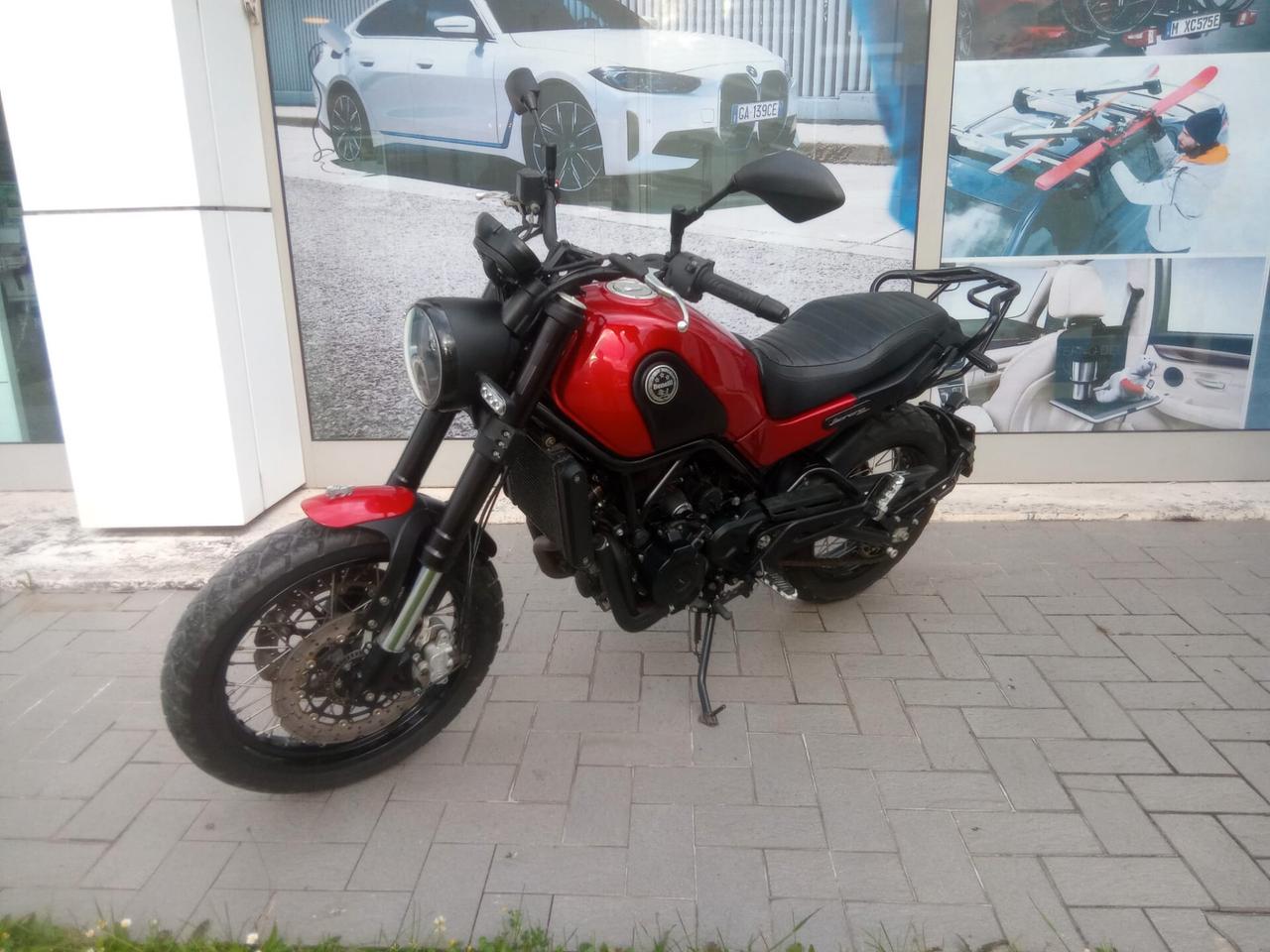 Benelli Leoncino 500 Trail