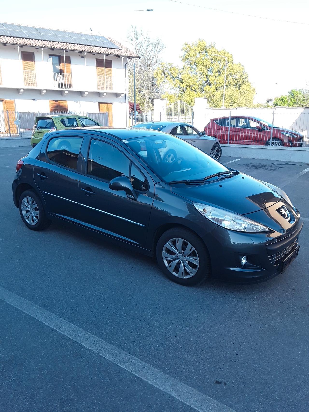 Peugeot 207 1.4 VTi 95CV 5p. Active