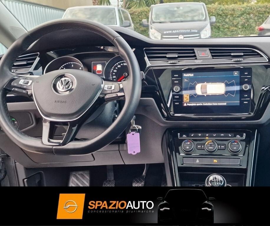 Volkswagen Touran NEW 1.6 TDI 115 CV *CONNECTED* FULL OPTIONAL