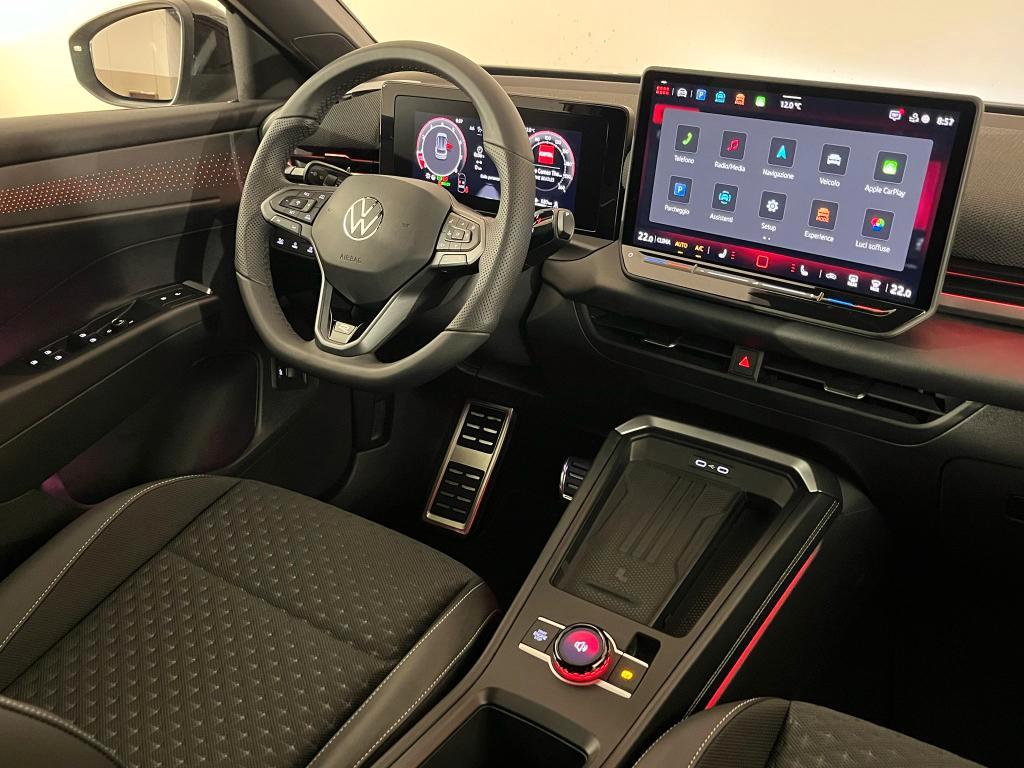 Volkswagen T-Roc 1.5 etsi R-Line 150cv dsg