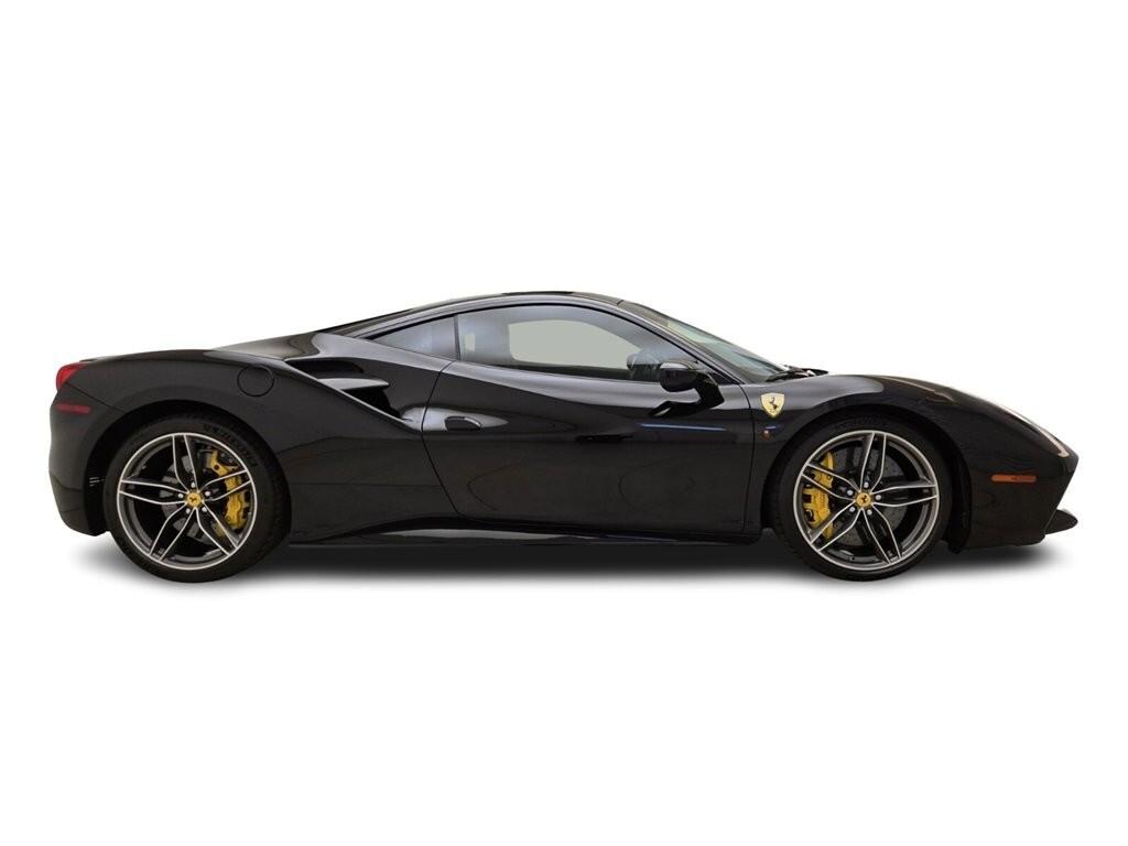 Ferrari 488 GTB V8 NOLEGGIO LUNGO TERMINE - LEASING FULL INCLUSIVE