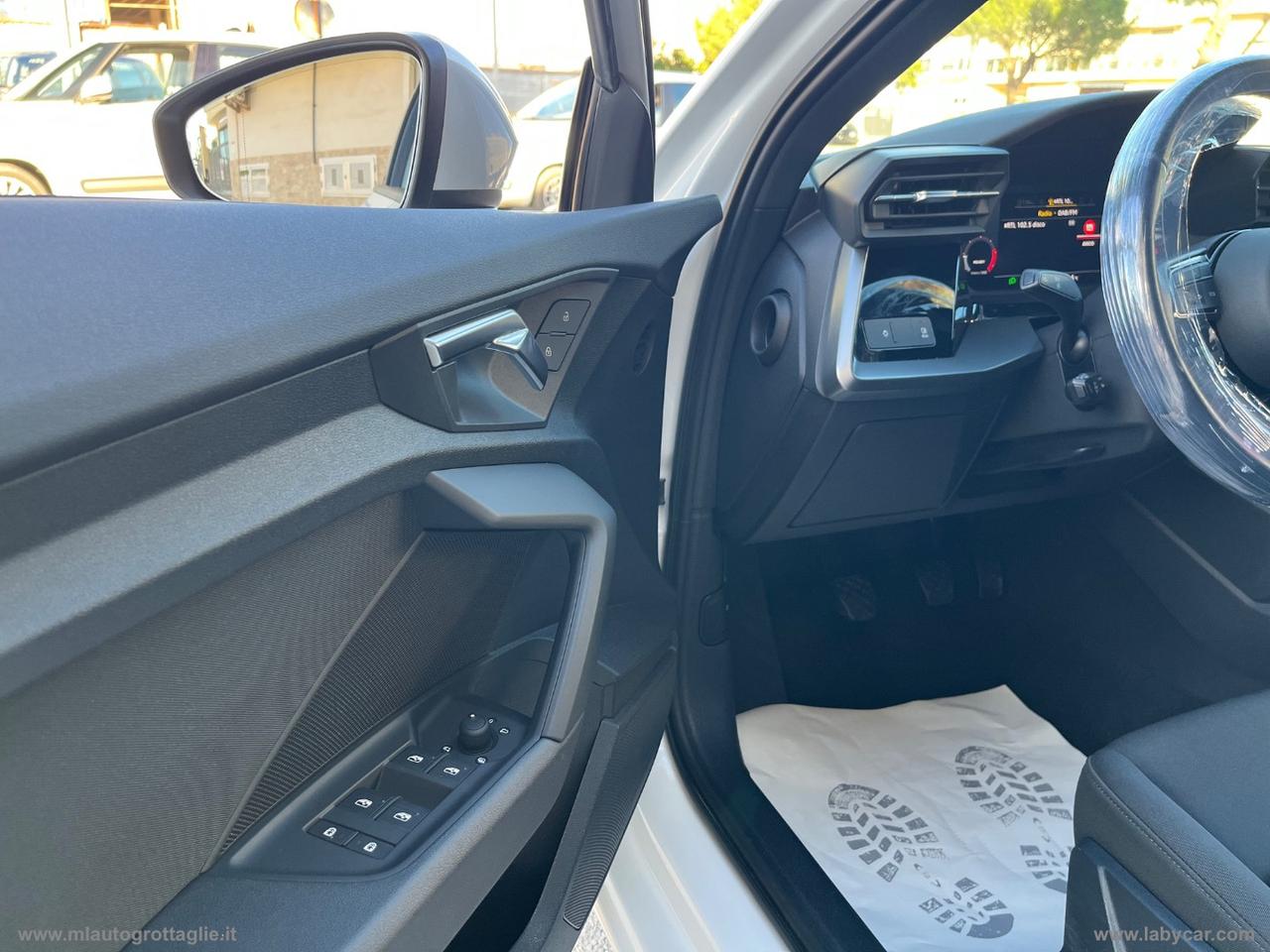 AUDI A3 SPB 30 TDI Business Advanced