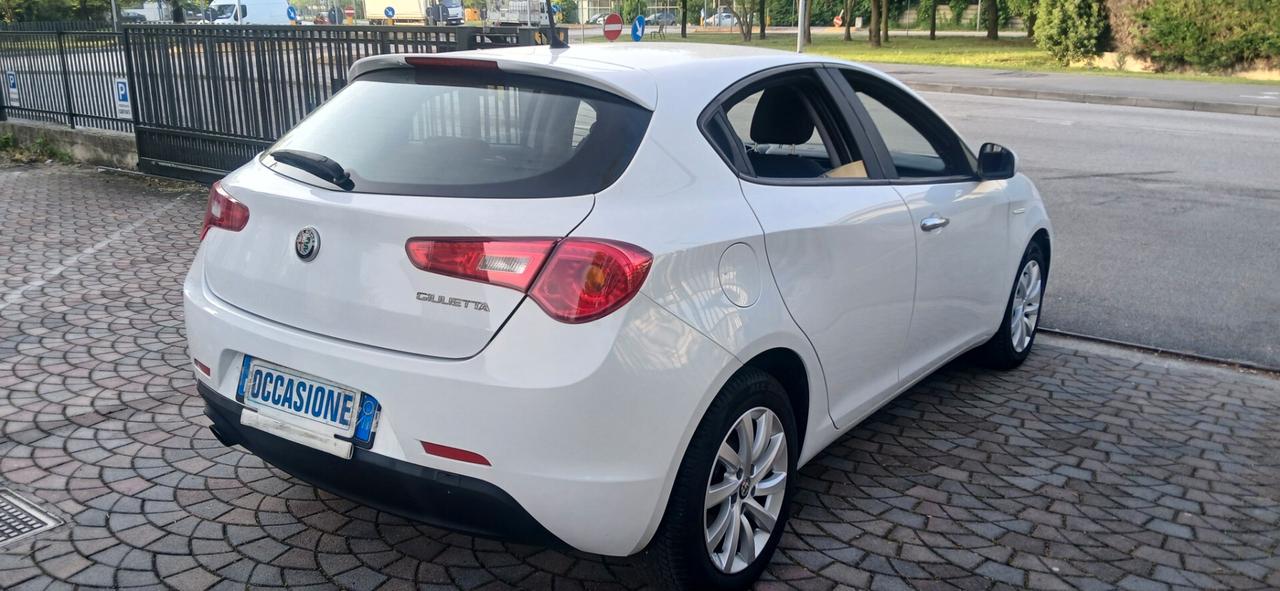 Alfa Romeo Giulietta 1.6 JTDm 120 CV neopatentati