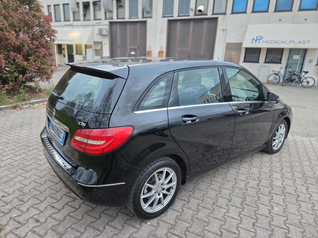 Mercedes-benz B 200 CDI Automatic Premium