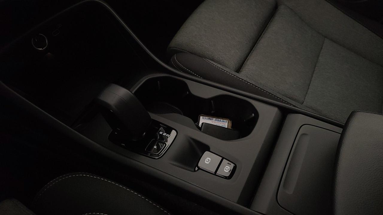 VOLVO XC40 2.0 b3 Core auto
